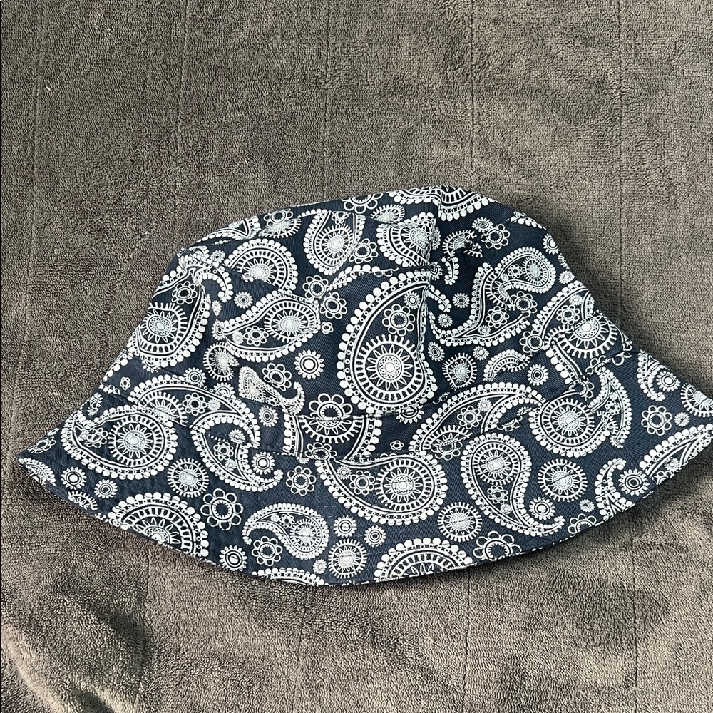 Paisley Kids Bucket Hat - Navy and White
